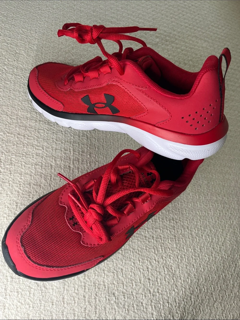 Under Armour Kids Red Mesh Athletic Sneakers, red with black trim, youth  sz 5